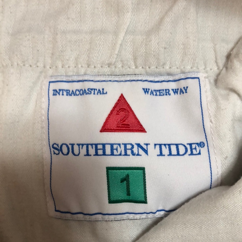 Southern Tide Khaki shorts